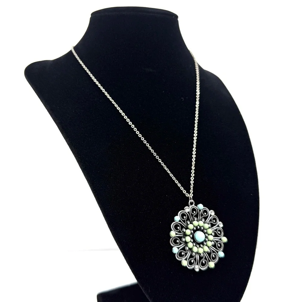 Round Bead Filigree Pendant and Necklace Turquoise Green Acrylic Beads Jewelry